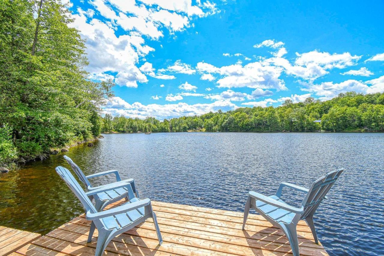 Brown Bear Lodge Brownsburg Esterno foto
