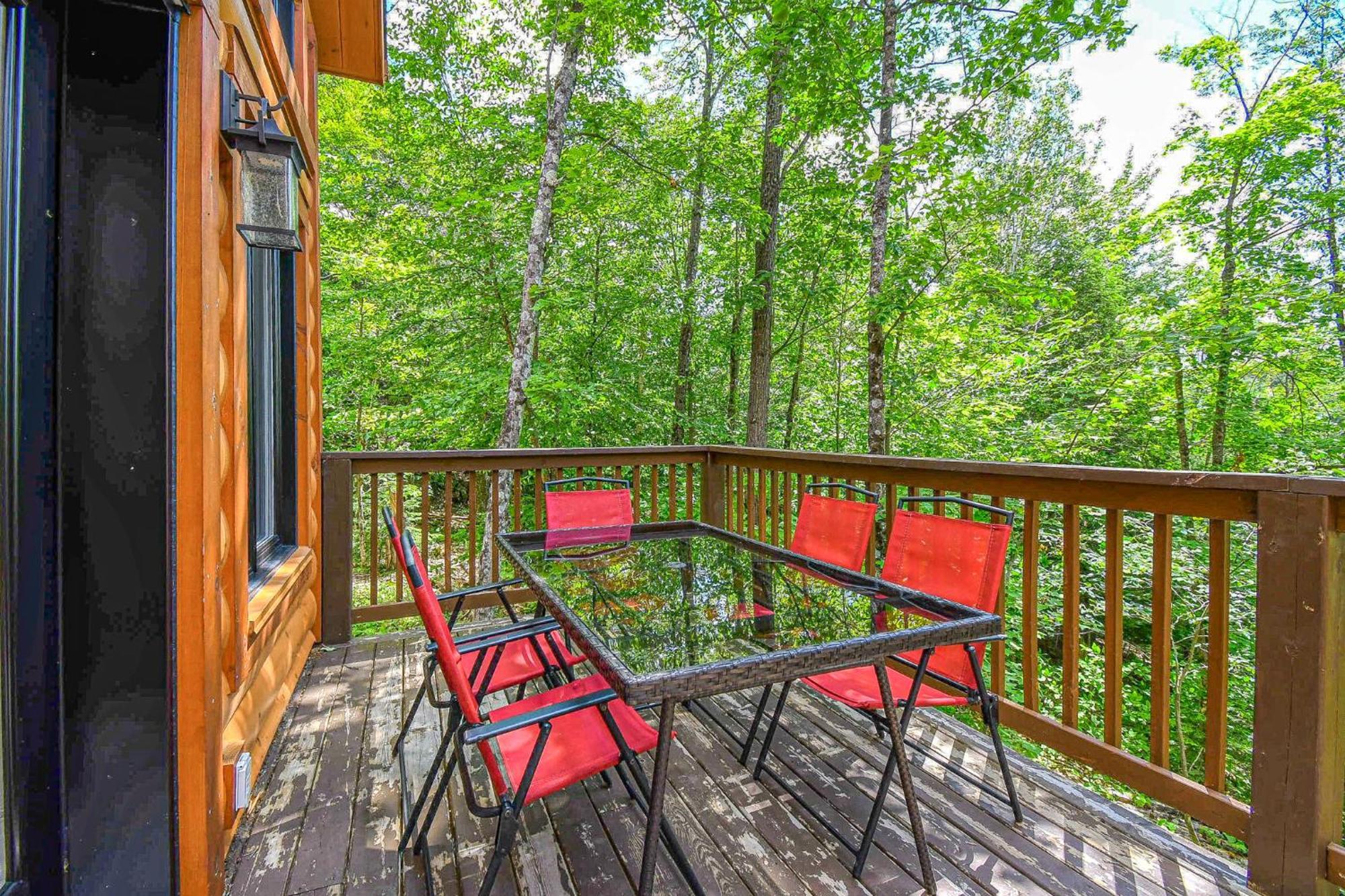 Brown Bear Lodge Brownsburg Esterno foto
