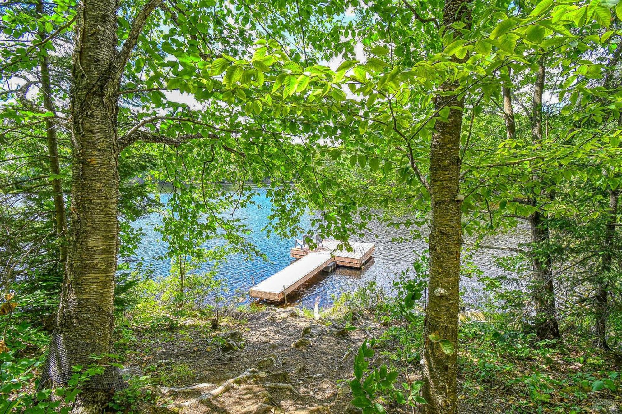 Brown Bear Lodge Brownsburg Esterno foto
