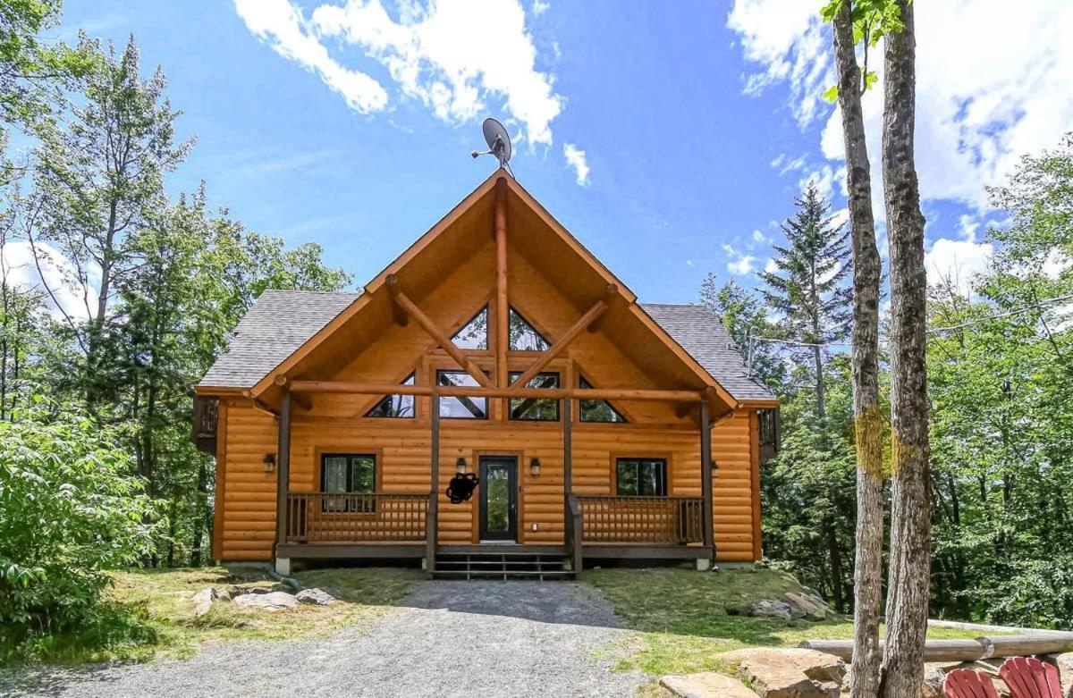 Brown Bear Lodge Brownsburg Esterno foto